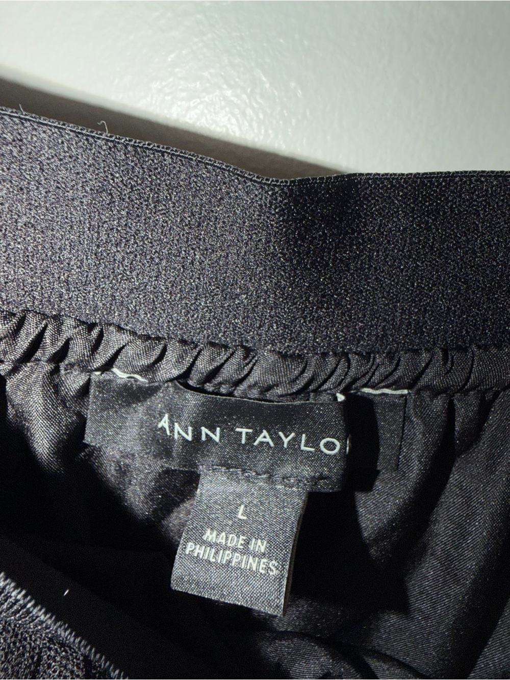 Ann Taylor Ballerina Skirt Large Swiss Dot Midi Large - Picture 2 of 3